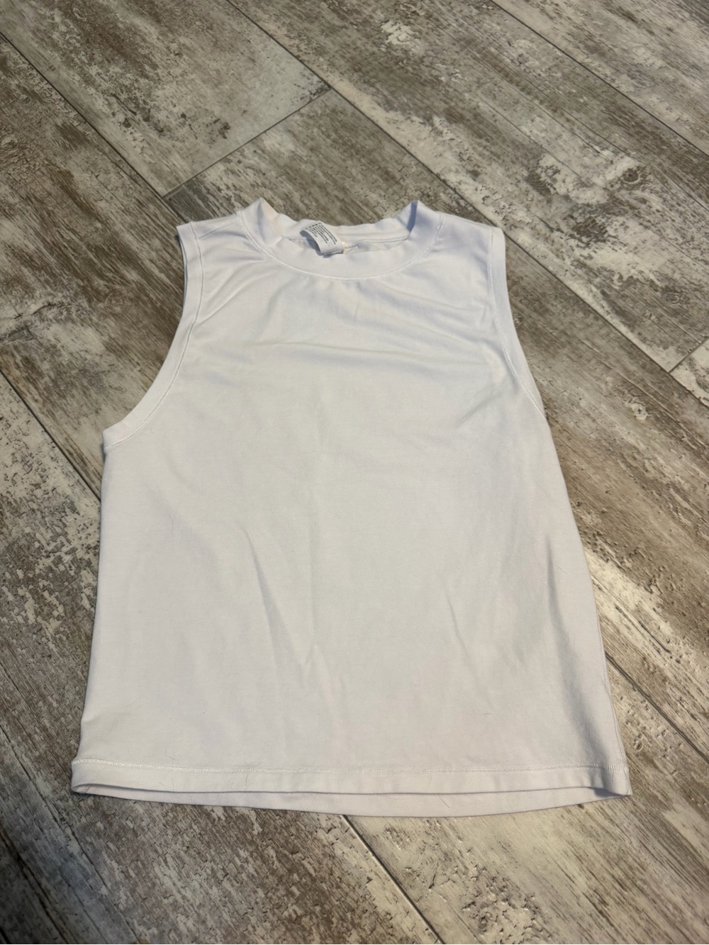 Yogalicious White Women’s Sleeveless Tank Top